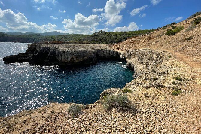 Ibiza "Alien Tour" - Stop 2: secret powerhouses and cosmic-energy style storytelling