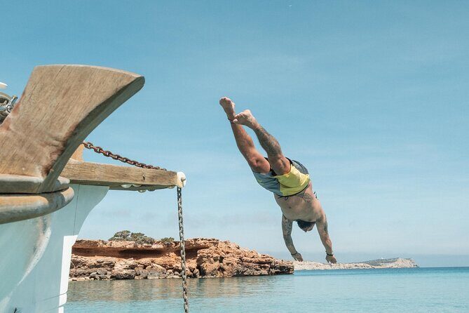 Private Tour 4 hours Es Vedra, Atlantis or Cala Comta, Cala Bassa - Practical tips to make your day feel effortless