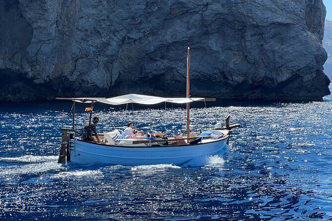 Private Tour 4 hours Es Vedra, Atlantis or Cala Comta, Cala Bassa - Should you book this Es Vedrà / Atlantis / Cala Bassa boat tour?